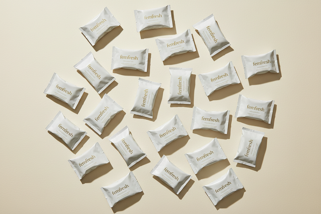 SheWipes Singles